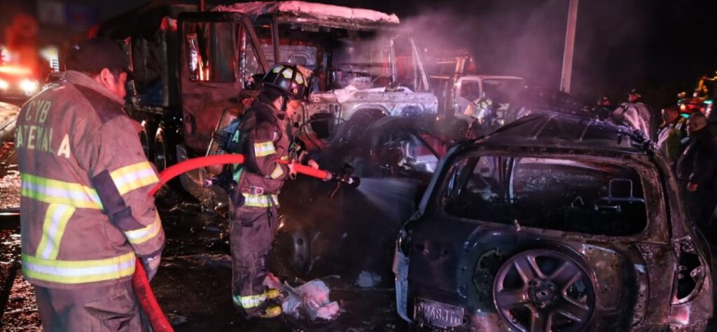 Accidente de tránsito en el km. 21 carretera a El Salvador deja dos personas fallecidas