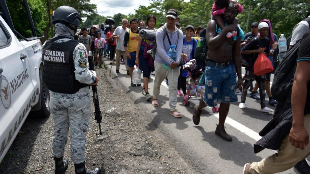 México alista «botón de alerta» para migrantes