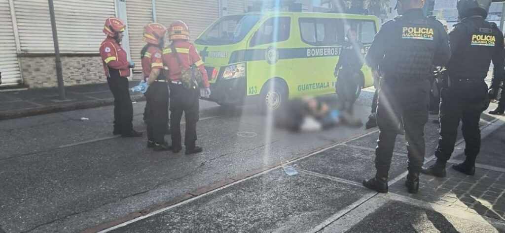 Hombre fue a asesinado a balazos a pocos metros de la Biblioteca Nacional